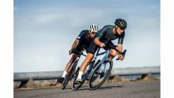 BBB AeroTech S.s. -Fahrradhelme Elegant magasin az BBB AeroTech ss 3 black 227140 9f900be6 feb2 4933 b288 512ed5fcbf75