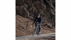 BBB TriGuard 3.0 Jacket -Fahrradhelme Elegant magasin az BBB TriGuard 30 Jacket 4 black 227094