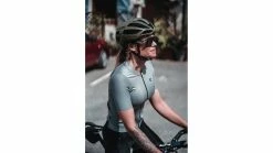 Biehler SIGNATURE³ JERSEY GREEN ASH -Fahrradhelme Elegant magasin az Biehler SIGNATURE C2 B3 JERSEY GREEN ASH 3 GREENASH 227271