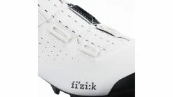 Fizik Vento X3 Overcurve -Fahrradhelme Elegant magasin az Vento X3 Overcurve 3 whiteblack 227310